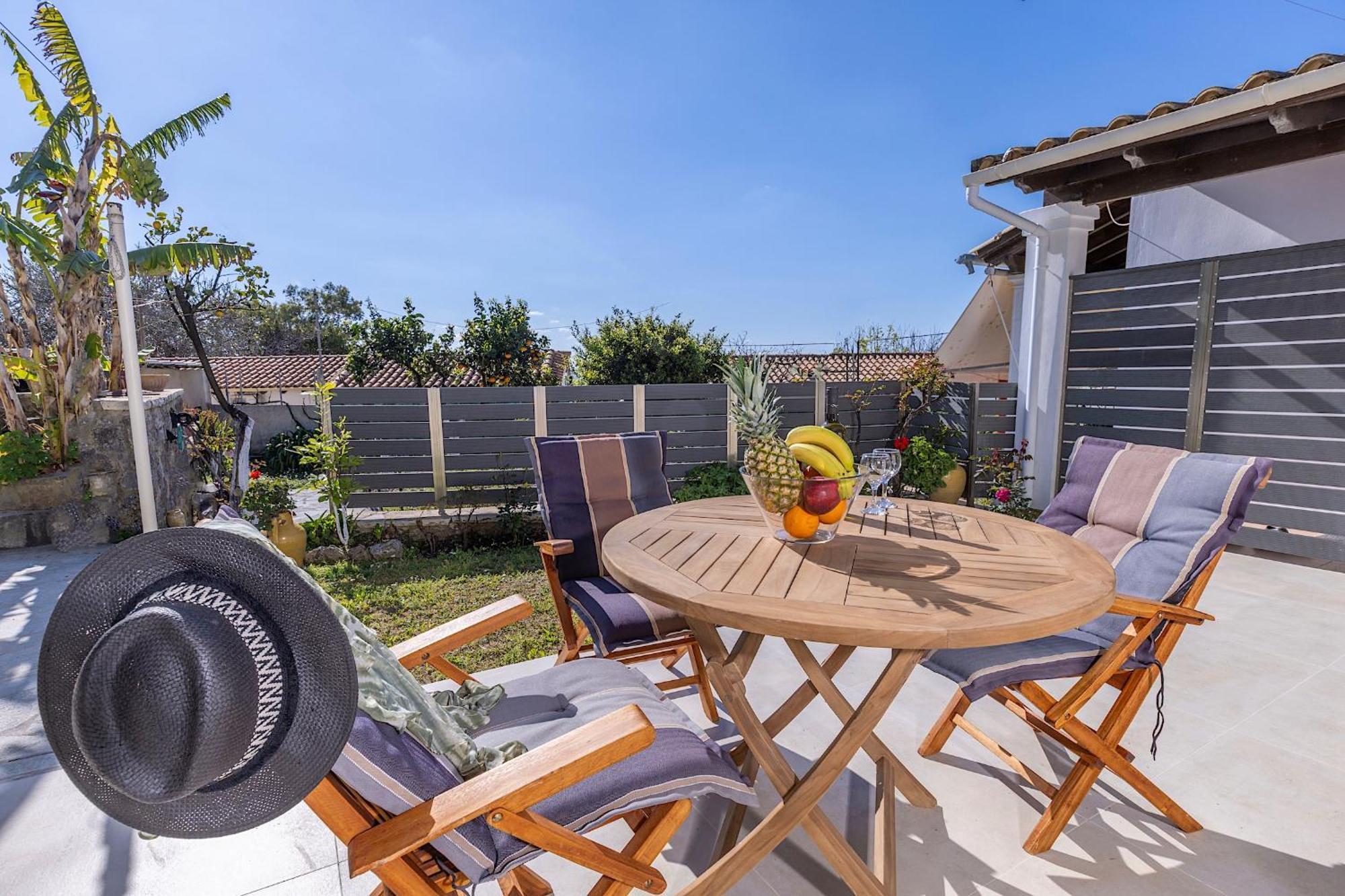Ad Homes Agios Gordios  Eksteriør billede