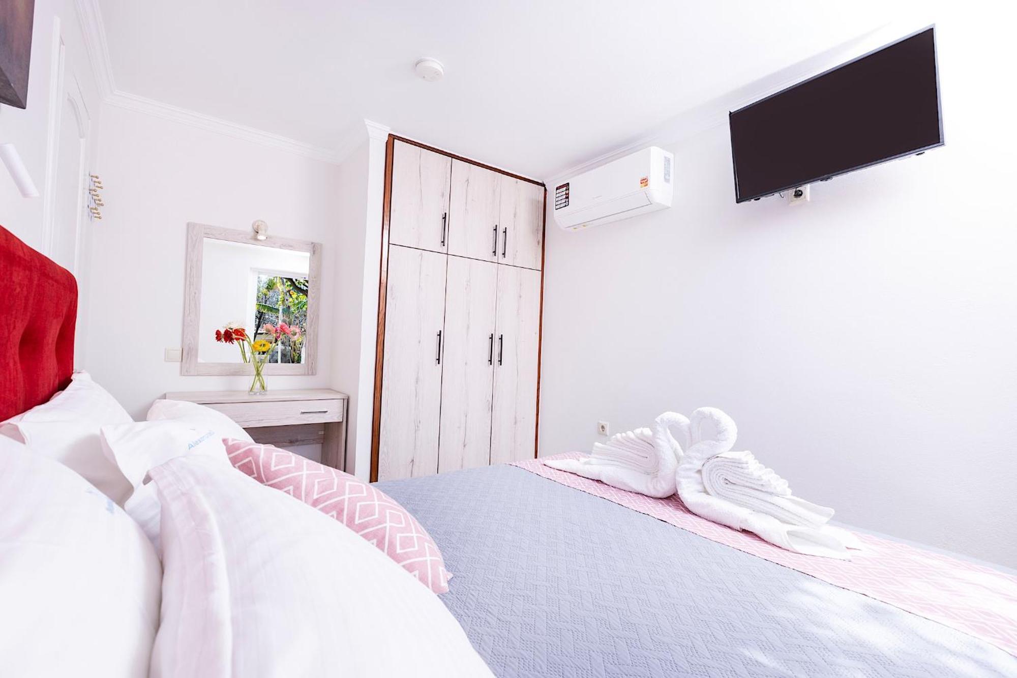 Ad Homes Agios Gordios  Eksteriør billede